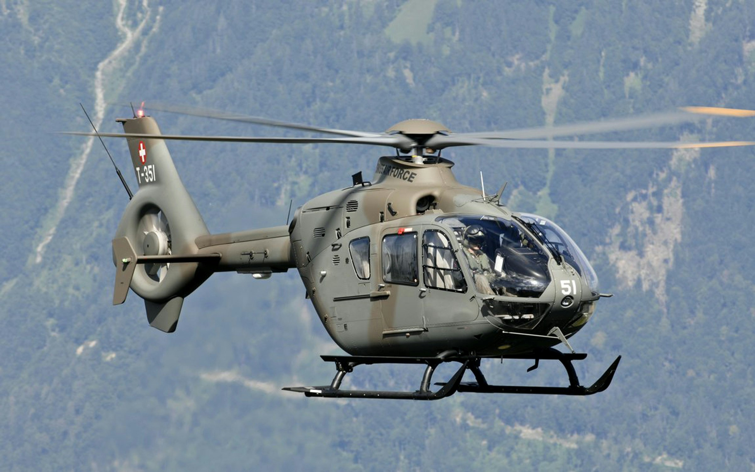 Helikopter EC-635