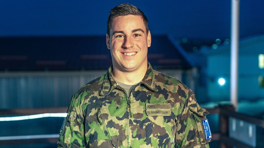Capitaine Daniel Barmettler, commandant d’une équipe de liaison et de surveillance (Liaison and Monitoring Team, LMT) à Suva Reka, au Kosovo.