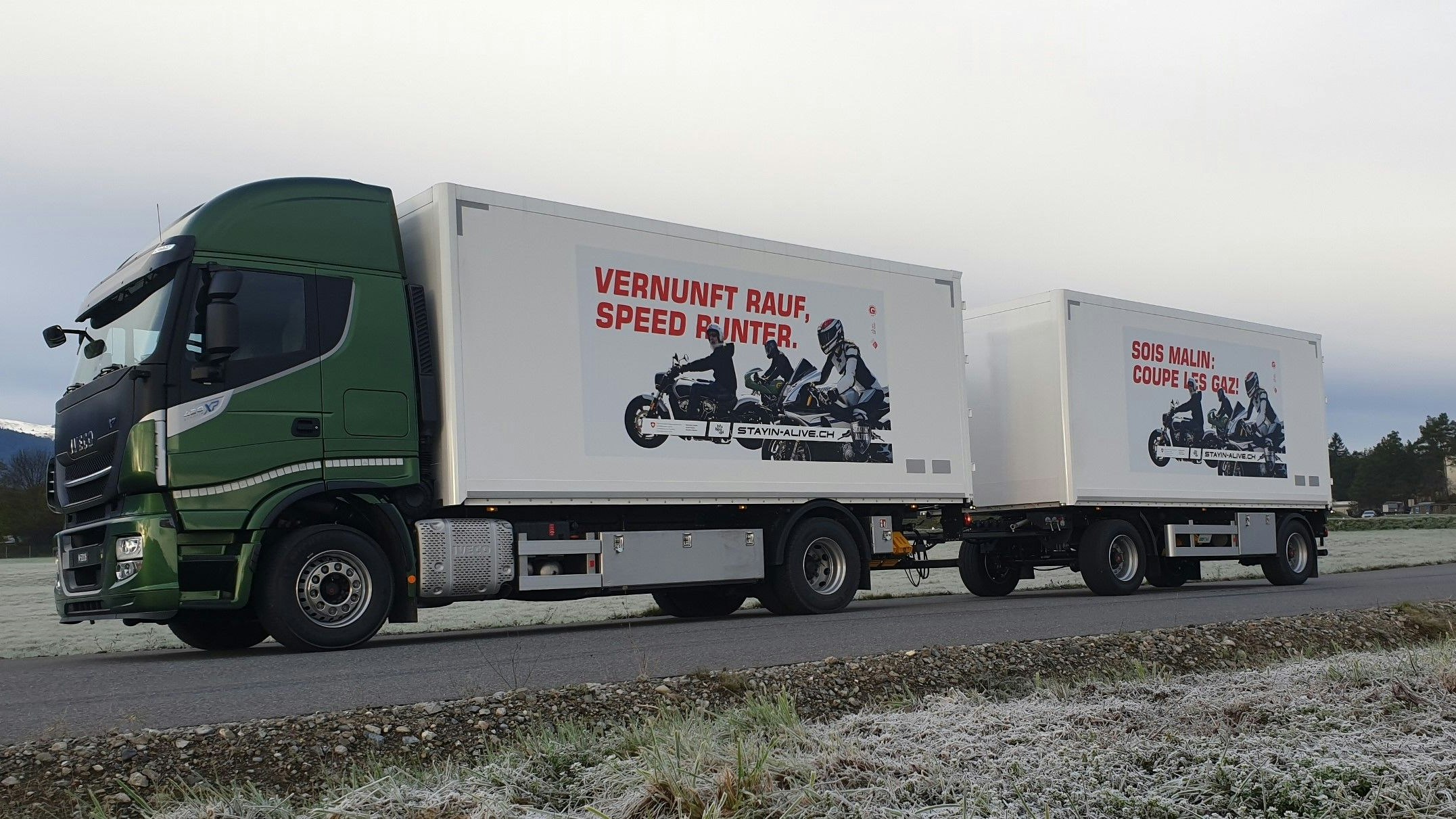 Titelbild Startsite Kompetenzzentrum Fahrausbildung der Armee Fahrschullastwagen