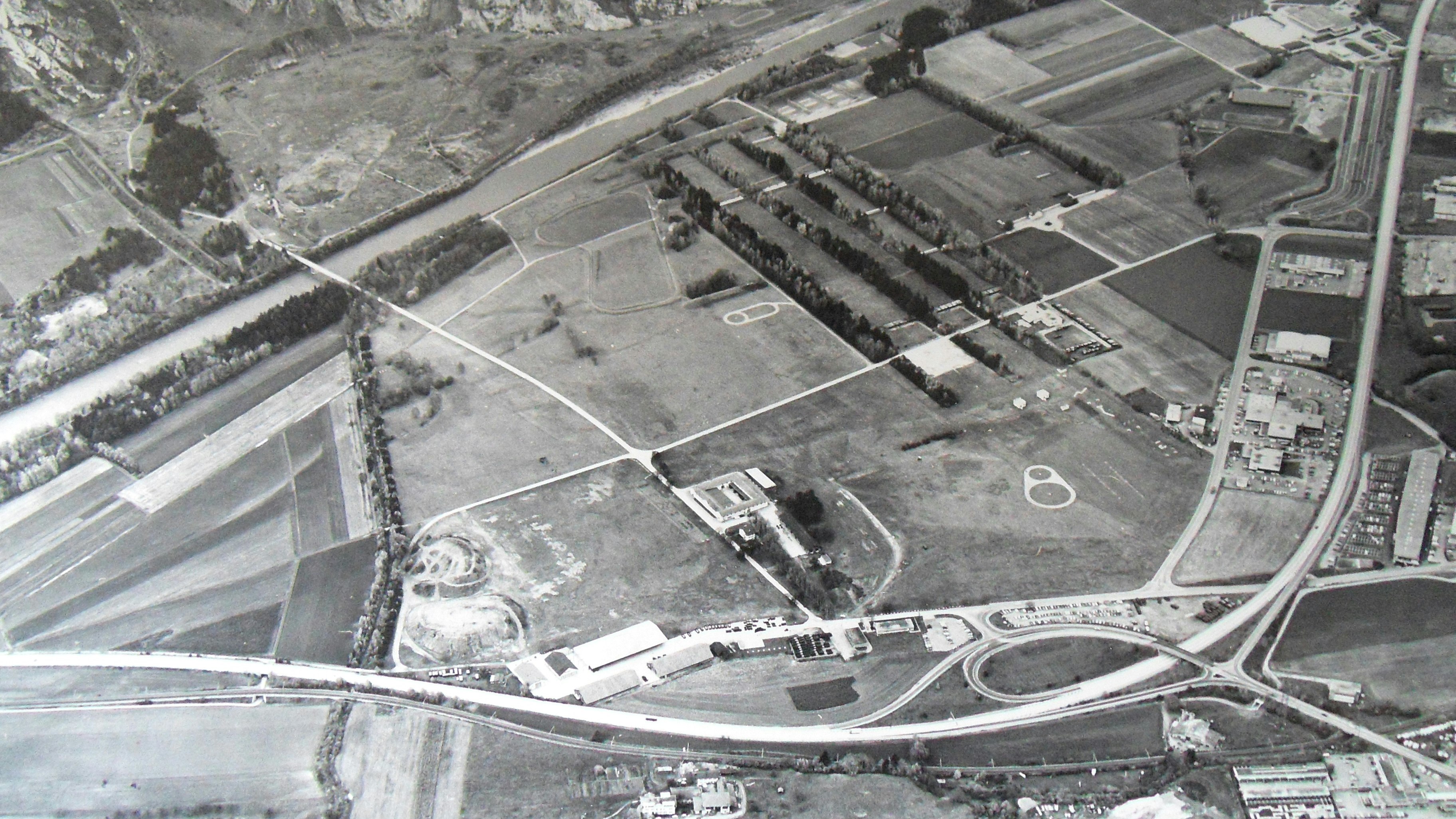  SAMSUNG DIGITAL CAMERA