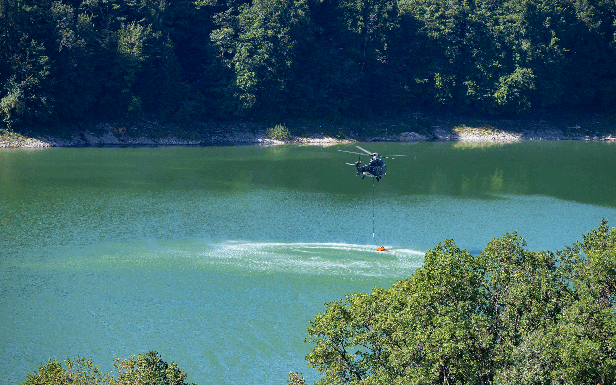 Wassertransport im Kanton Fribourg im August 2022. ©VBS/DDPS, Jonas Kambli