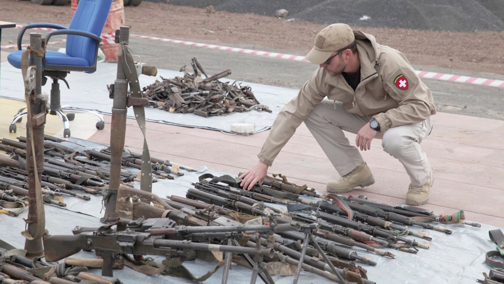 Dans le cadre de programmes DDR, on collecte puis détruit les armes de groupes armés non étatiques. Des officiers suisses sont également actifs dans le domaine DDR (photo d’archive : MONUSCO, République démocratique du Congo).