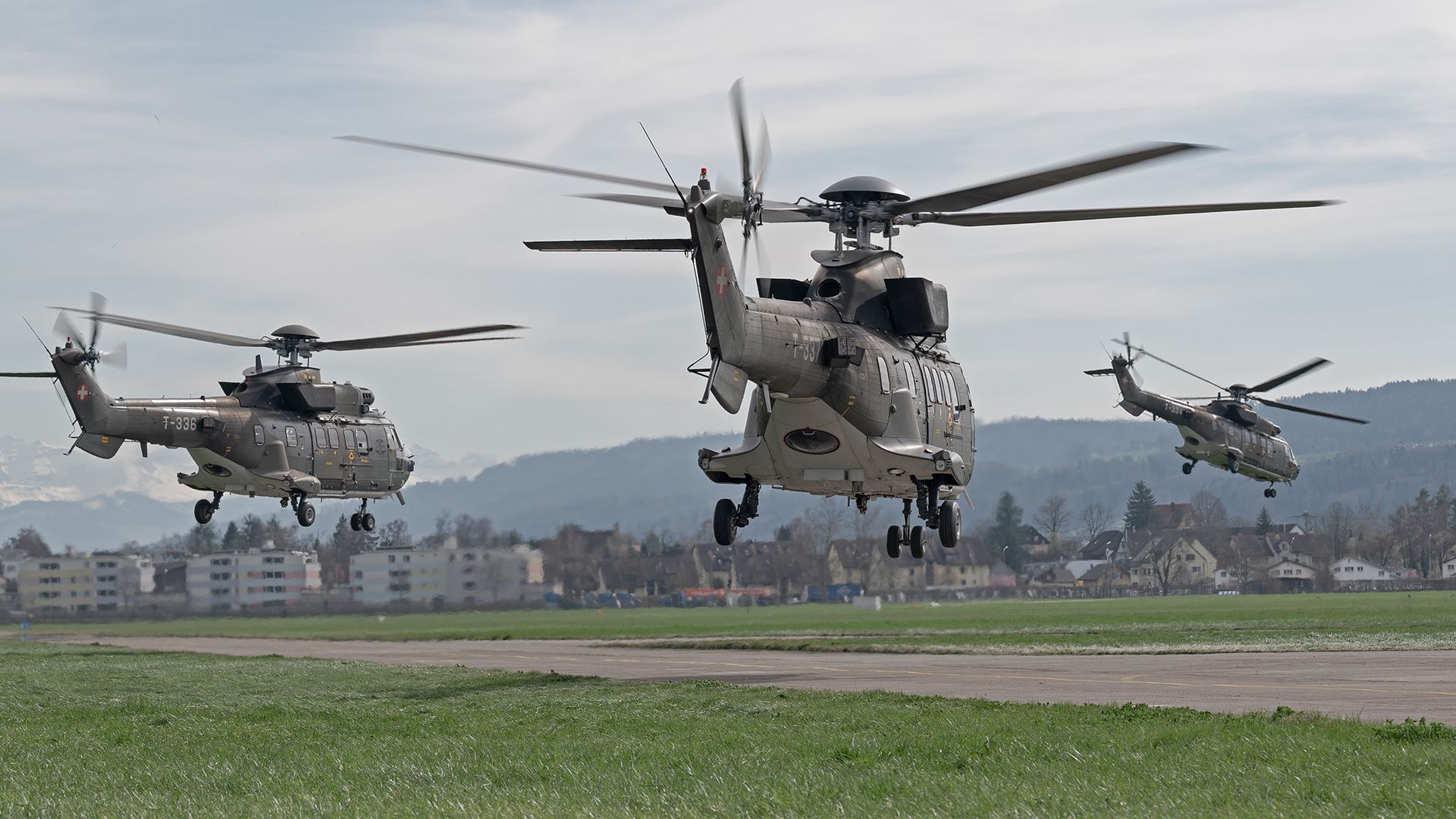Super Puma au départ de la base aérienne de Dübendorf