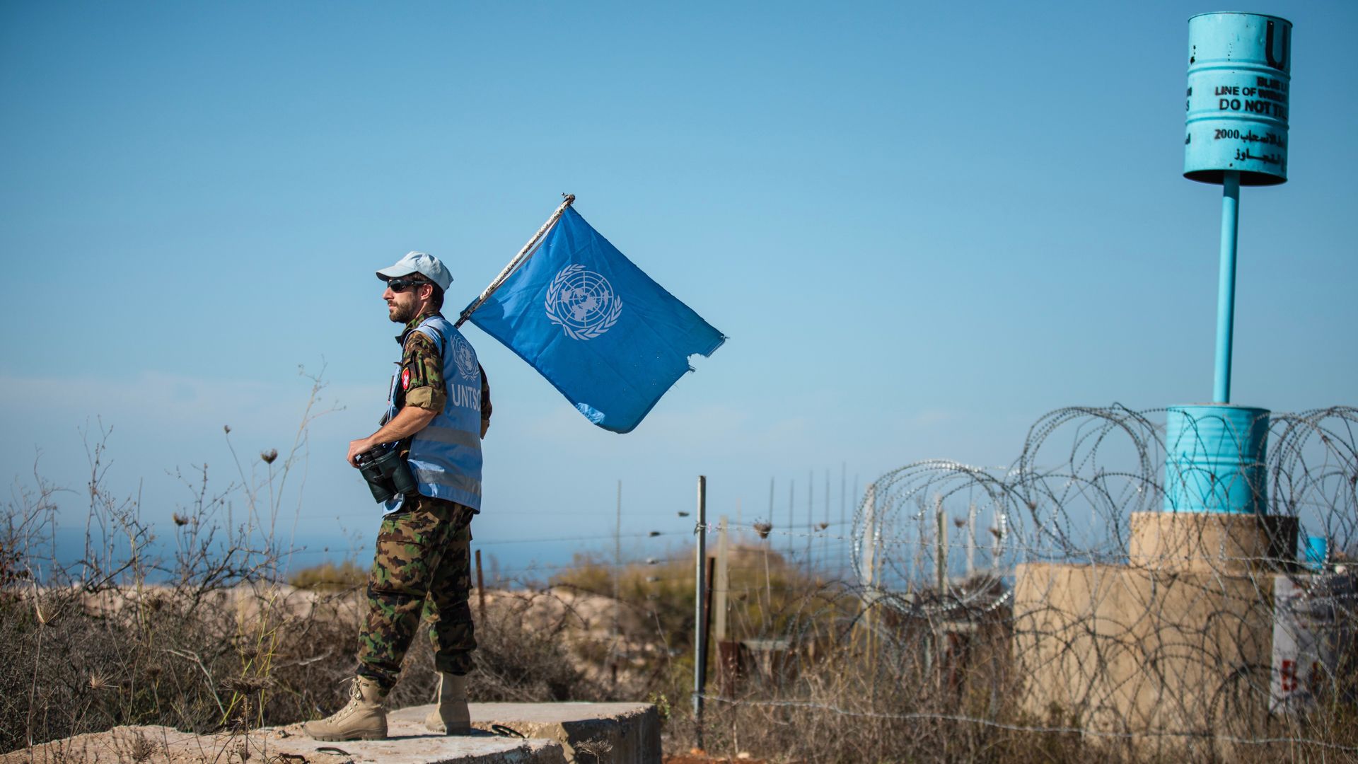 All’UNTSO partecipano 30 nazioni con circa 160 osservatori militari e 80 civili. La missione comprende anche un team di 148 civili locali.  
